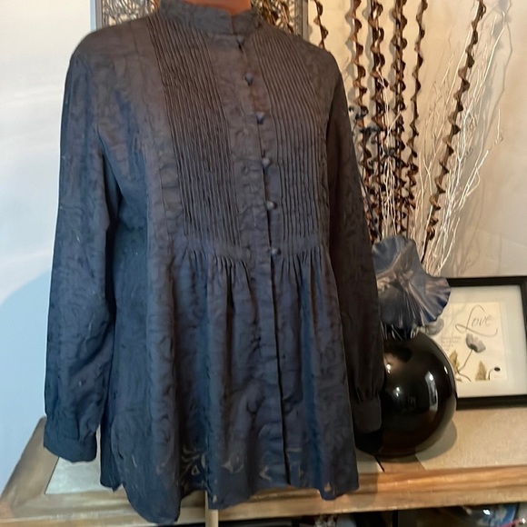 Coldwater Creek Tops - Romantic coldwater creek black 1X peasant top